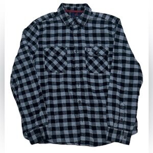 (SOLD) Perry Ellis America Flannel Button Down Shirt Men’s L Grey Black Plaid